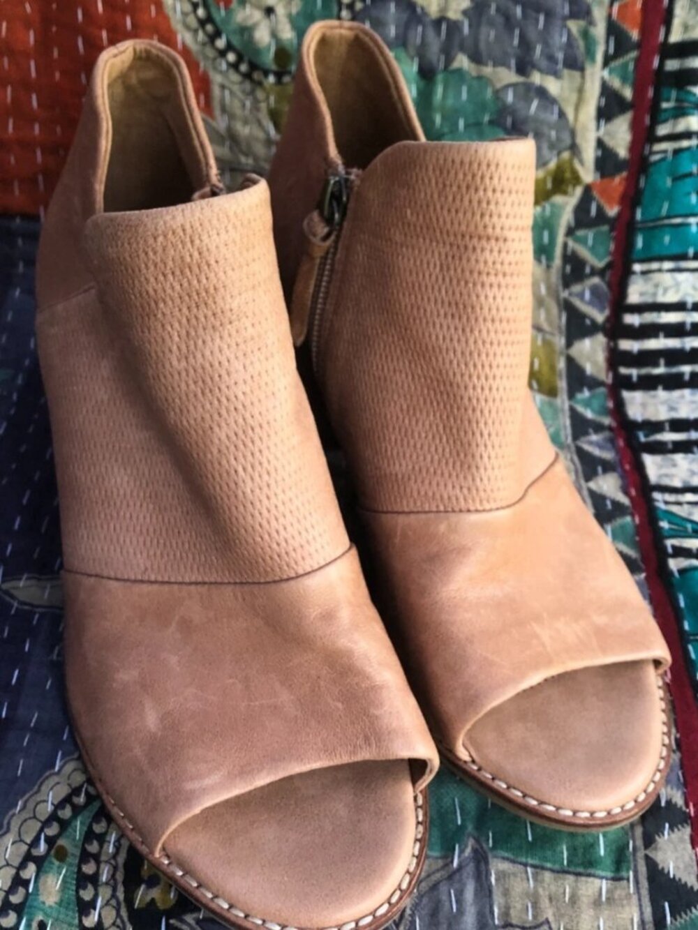 Sofft Molly Open Toe Bootie Shoes Tan Leather Stacked heel, 6 M